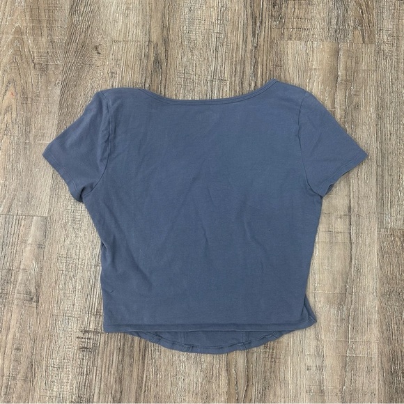 Hollister Steel Blue Baby Tee - Picture 2 of 3